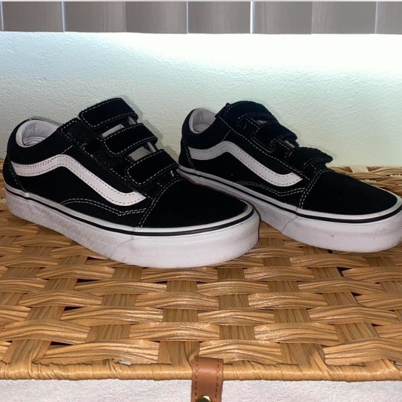Vans Old Skool Velcro in Black - Picture 2 of 4